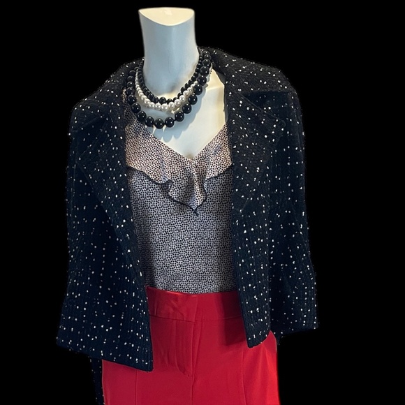 Cabi Stellar 3983 Star Stars Print V-neck Ruffle Tank Top Blouse Size Medium - Picture 7 of 9